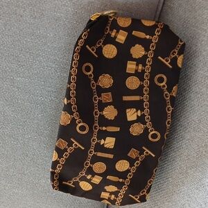 Estée Lauder Big makeup/ accessories pouch NWOT